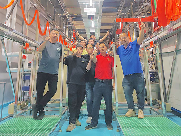 電鍍線工程安裝現(xiàn)場